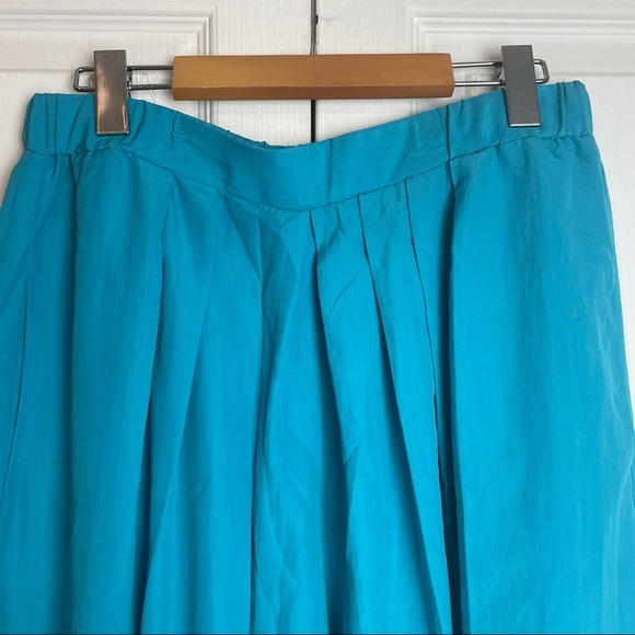 90’s High Waisted Shorts - Picture 5 of 8